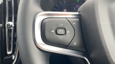 Volvo XC40 2.0 B4P Plus Dark 5dr Auto Petrol Estate